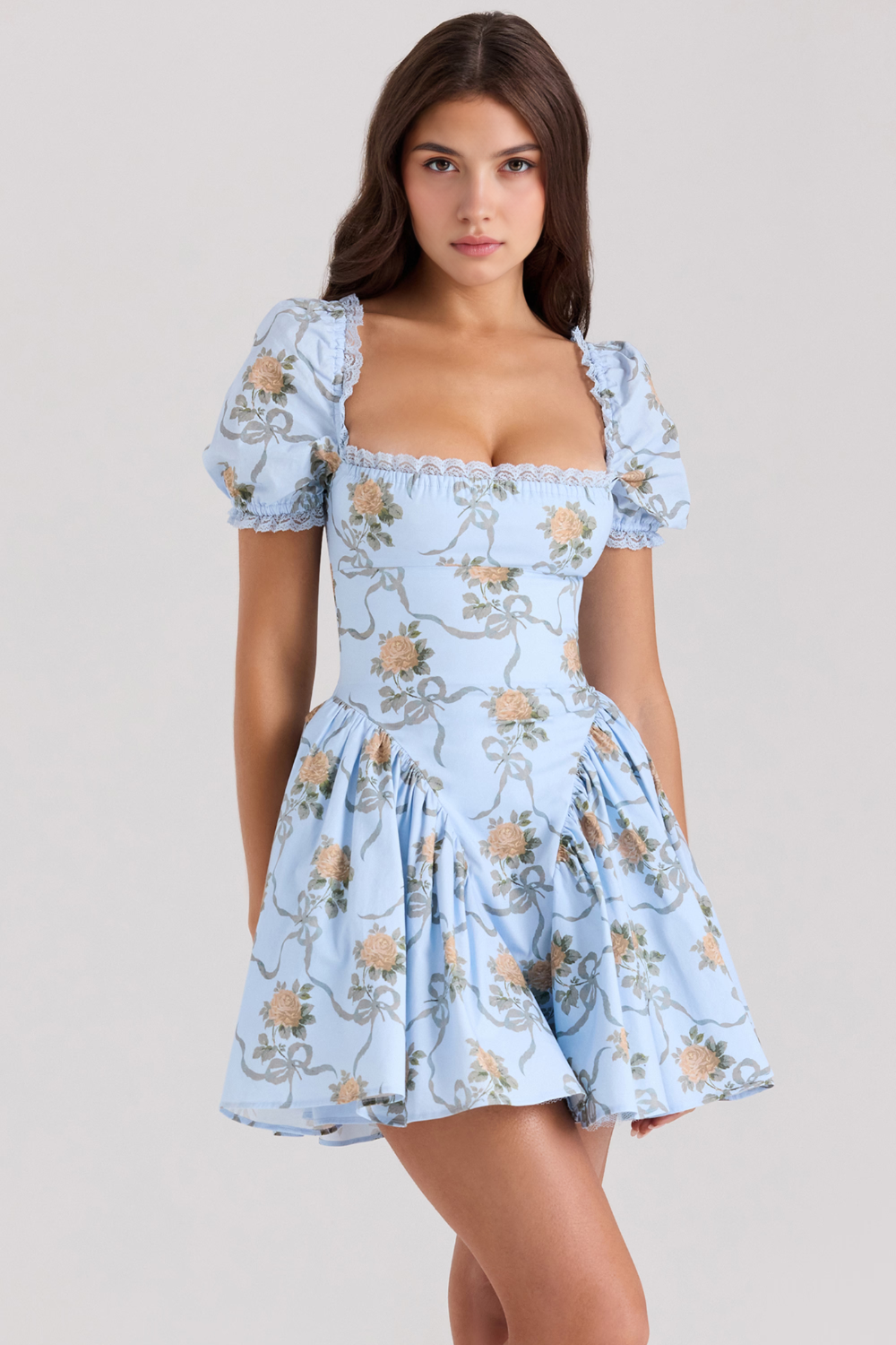Vestido Curto Pérola