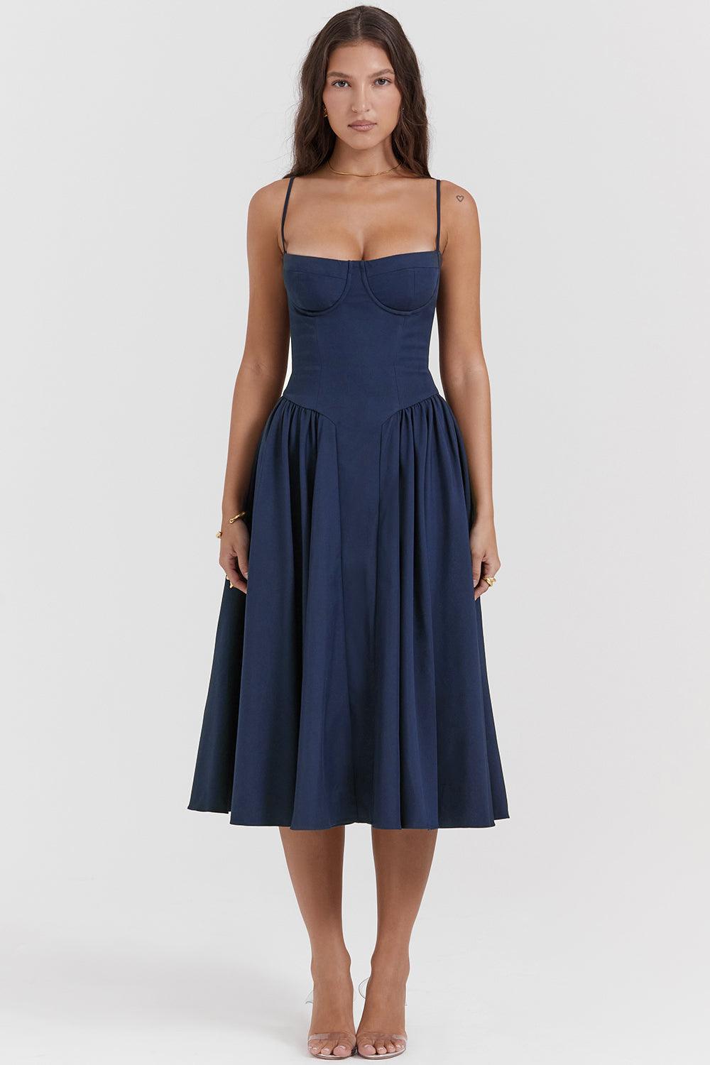 Vestido Midi Fiore azul em twill respirável bege com corset estruturado e decote coração, ideal para eventos sofisticados. Majestique.
