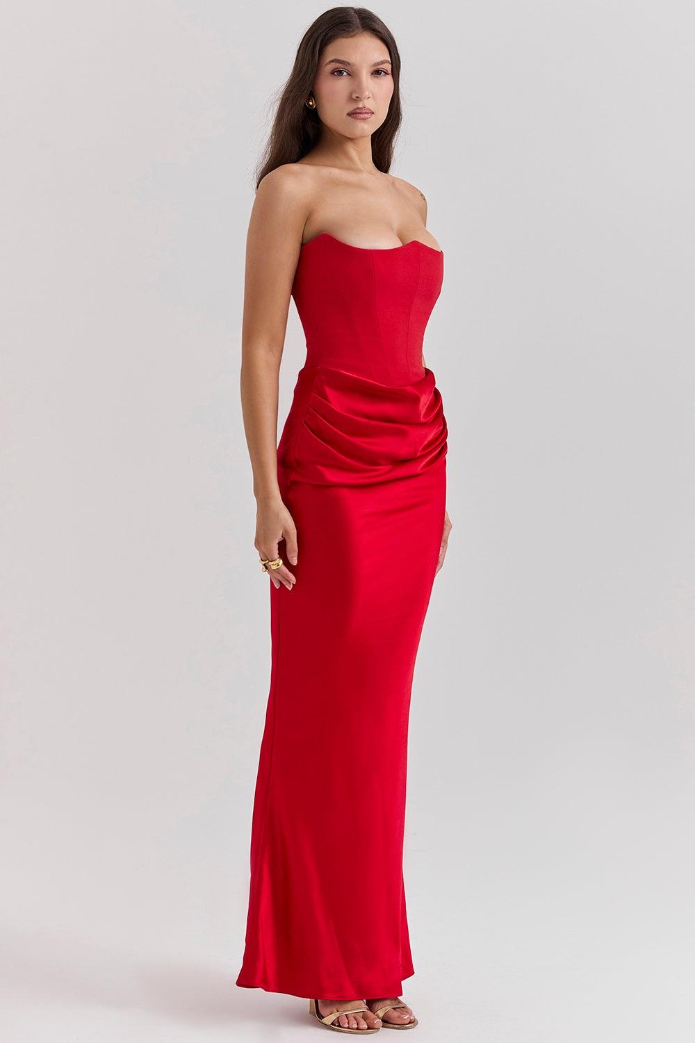 Vestido Longo Amélie disponível nas cores marrom, vermelho, rosa, preto e branco, com corset estruturado e saia de veludo fluída, ideal para eventos sofisticados. Majestique.14