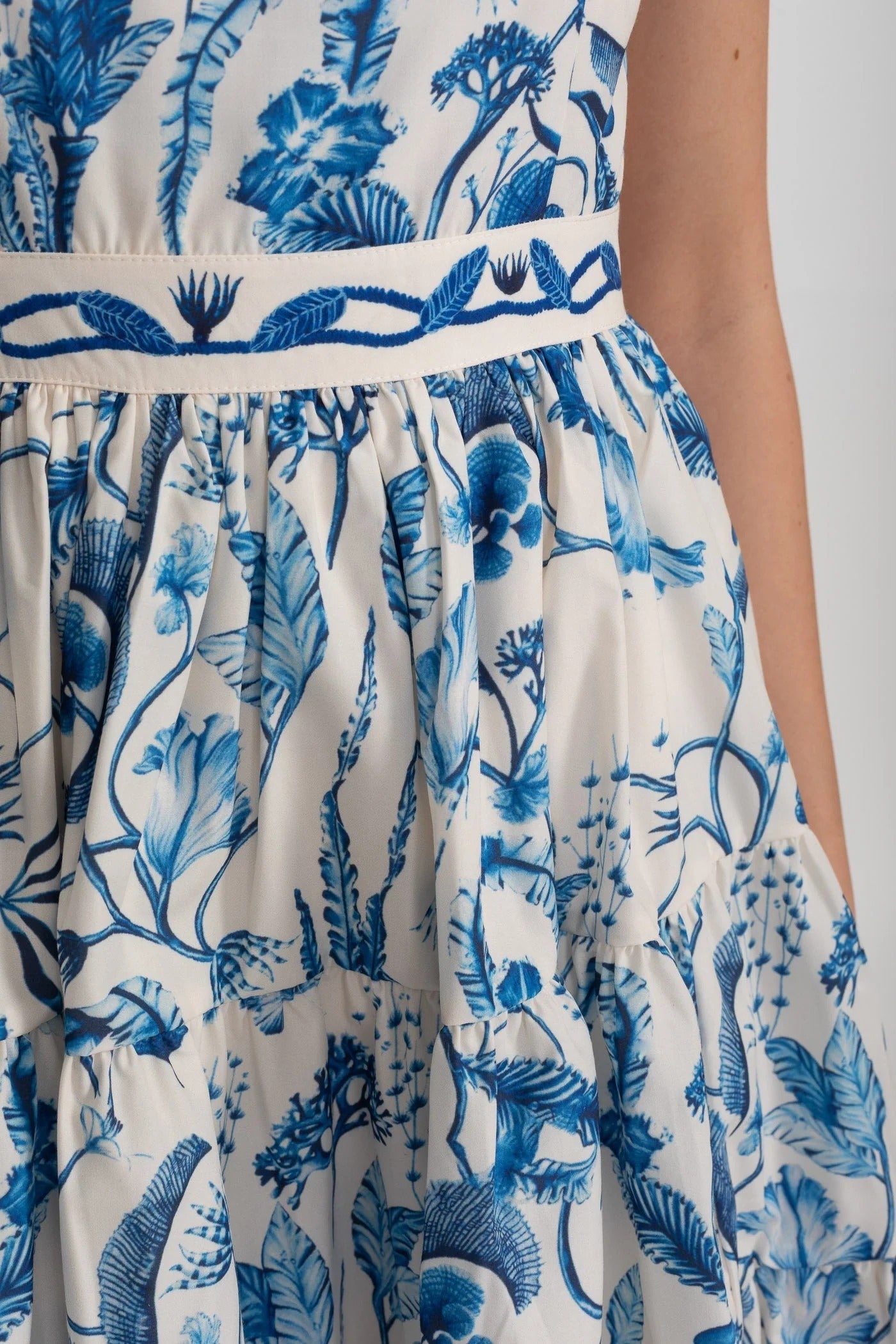 Vestido Curto Fiorella