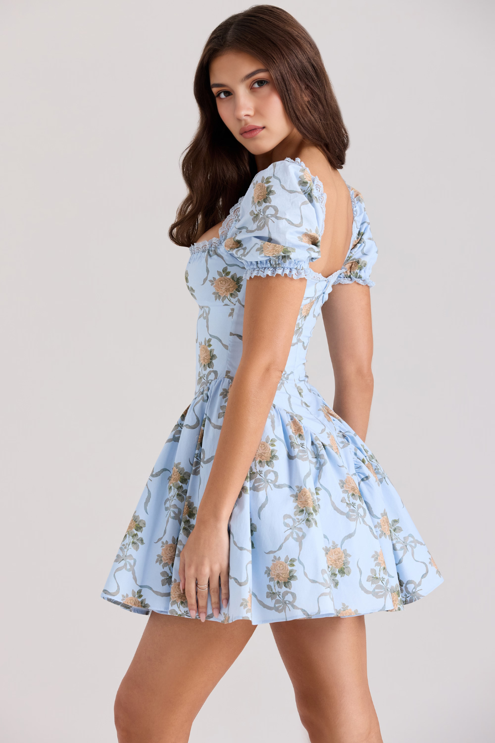 Vestido Curto Pérola