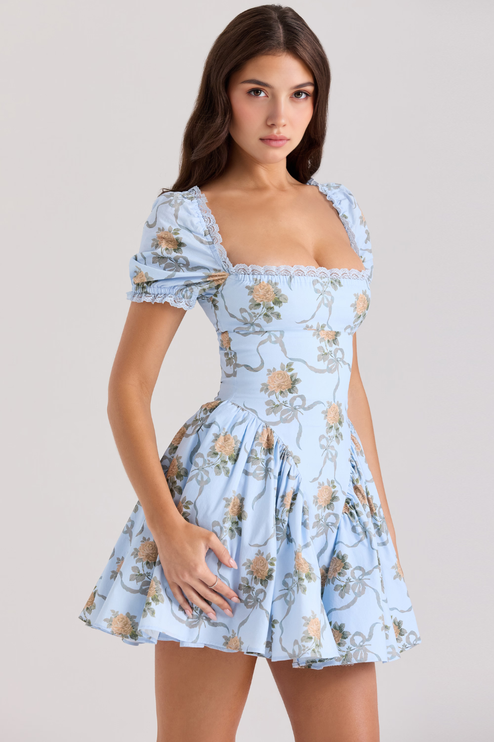 Vestido Curto Pérola