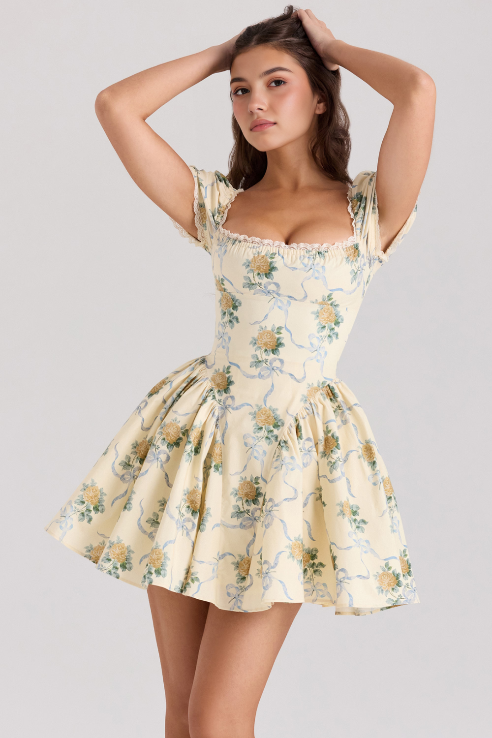 Vestido Curto Pérola