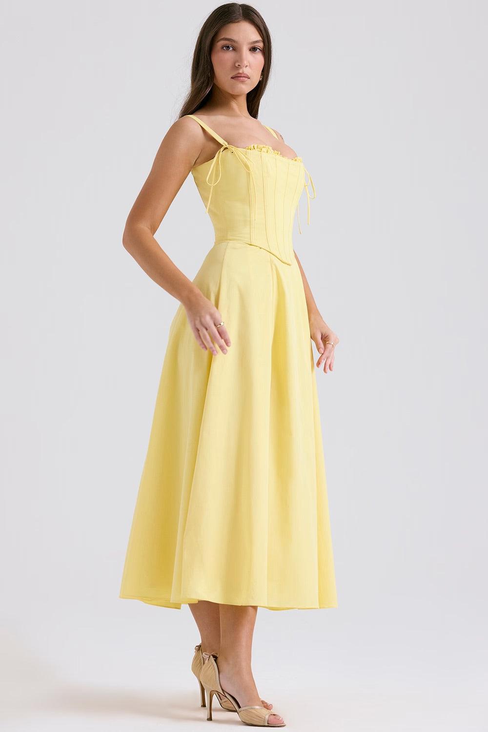 Vestido Midi Soleil em algodão pima amarelo com corset removível e saia fluída, ideal para eventos sofisticados. Majestique.3