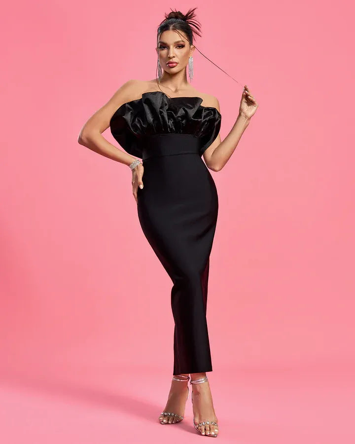Vestido preto longo estruturado com babado em cetim no busto